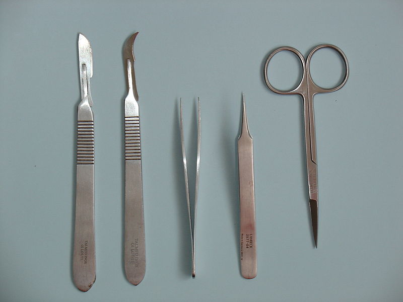 Surgical Instruments Photo from Wikiepdia
