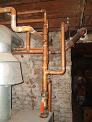 Image of pipes from heating system found at Wikipedia.org