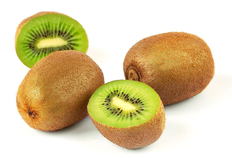Kiwifruit - Photo by Luc Viatour http://simple.wikipedia.org/wiki/File:Kiwi_(Actinidia_chinensis)_1_Luc_Viatour.jpg